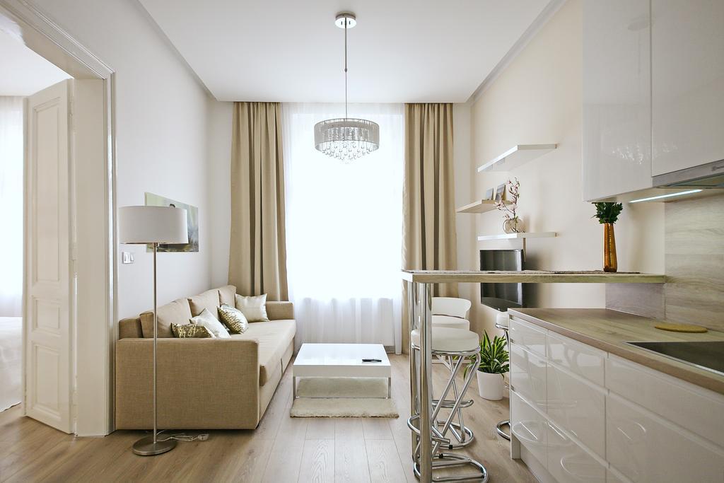 Luxury Center Apt. Charles Bridge Walking Distance براغ المظهر الخارجي الصورة